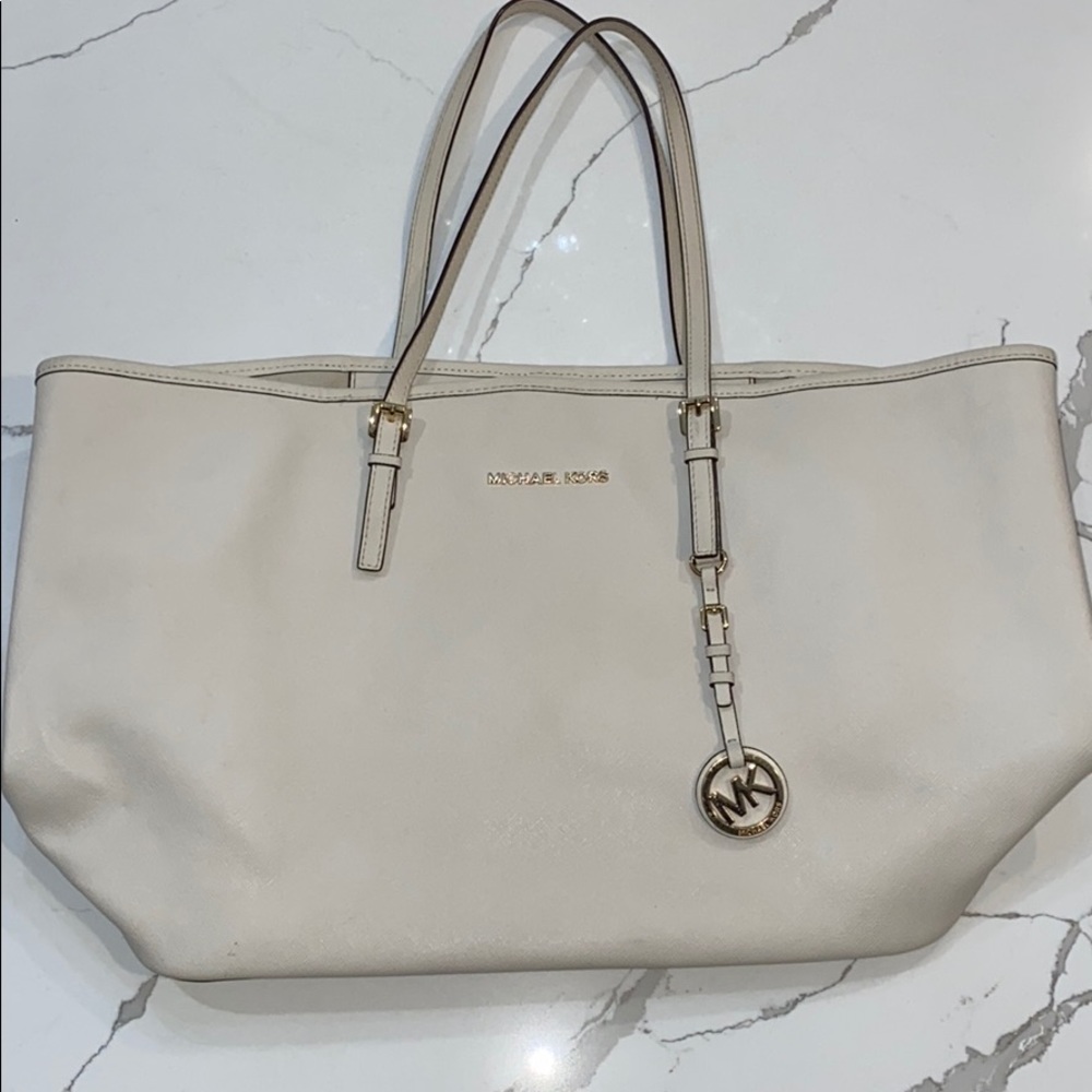 Michael Kors cream tote